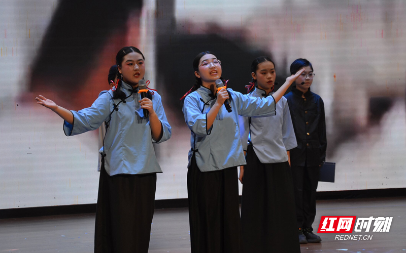 2026年元旦文艺汇演现场。