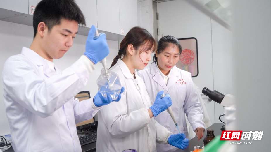 图片2.jpg 图片2.jpg