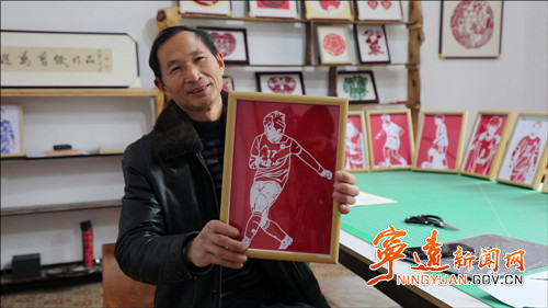 宁远:剪纸中的“永冲锋”精神2_副本500.jpg 宁远:剪纸中的“永冲锋”精神2_副本500.jpg