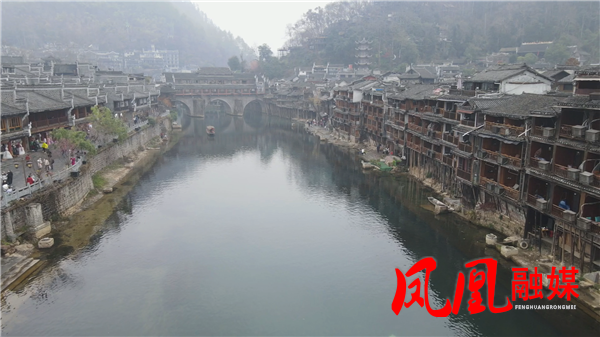 Still0221_00001.png Still0221_00001.png