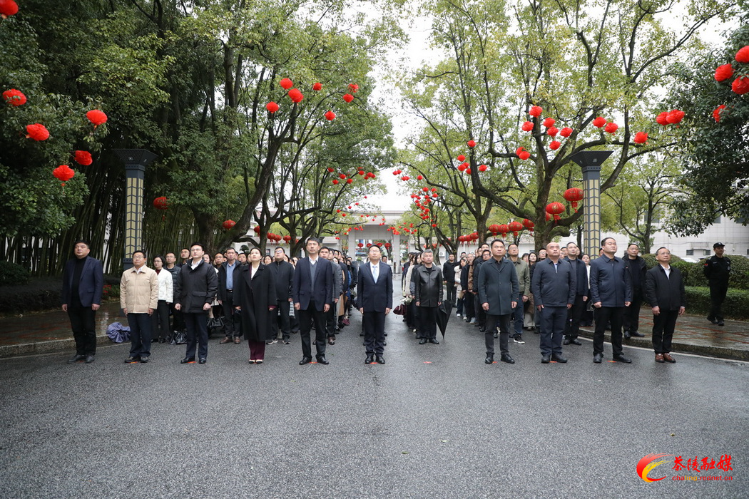 政府大景.jpg 政府大景.jpg