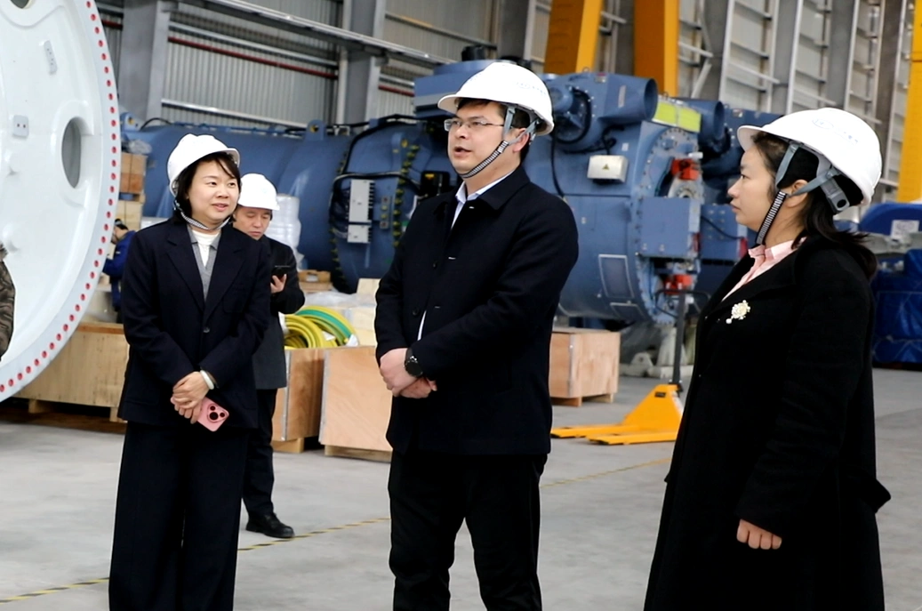 郑明明调研企业复工复产并督导检查安全生产工作