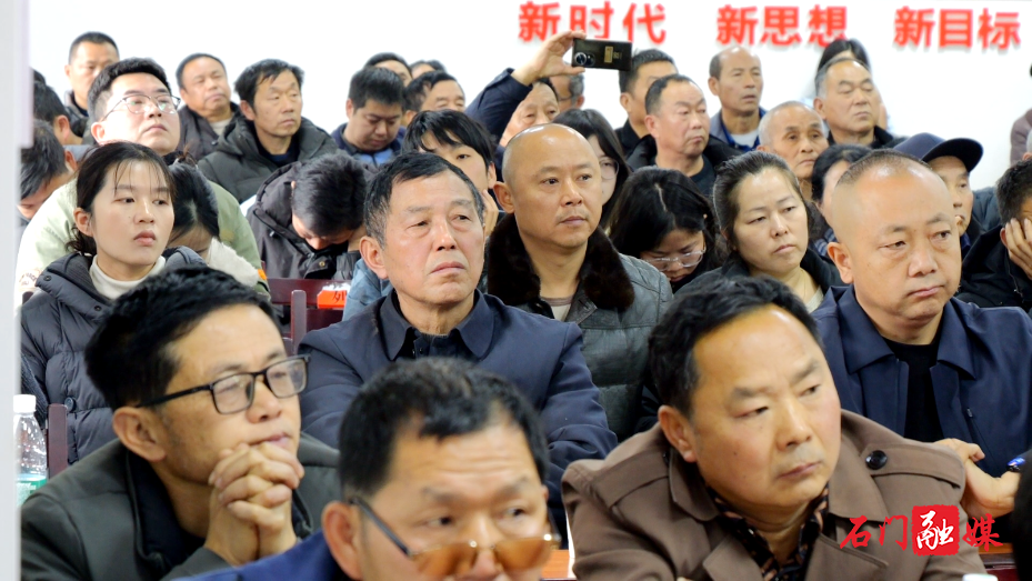 石门县启动柑橘品改 优新品种赋能产业振兴2.png 石门县启动柑橘品改 优新品种赋能产业振兴2.png