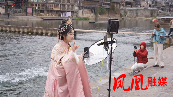 Still0304_00001.png Still0304_00001.png