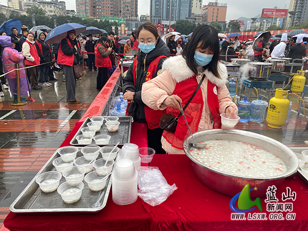 汤圆 2.jpg 汤圆 2.jpg