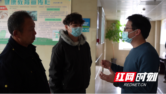 宜章：多学科诊疗+跨区域合作  成功救治一名创伤患者（新媒体）(1)(1)927.png