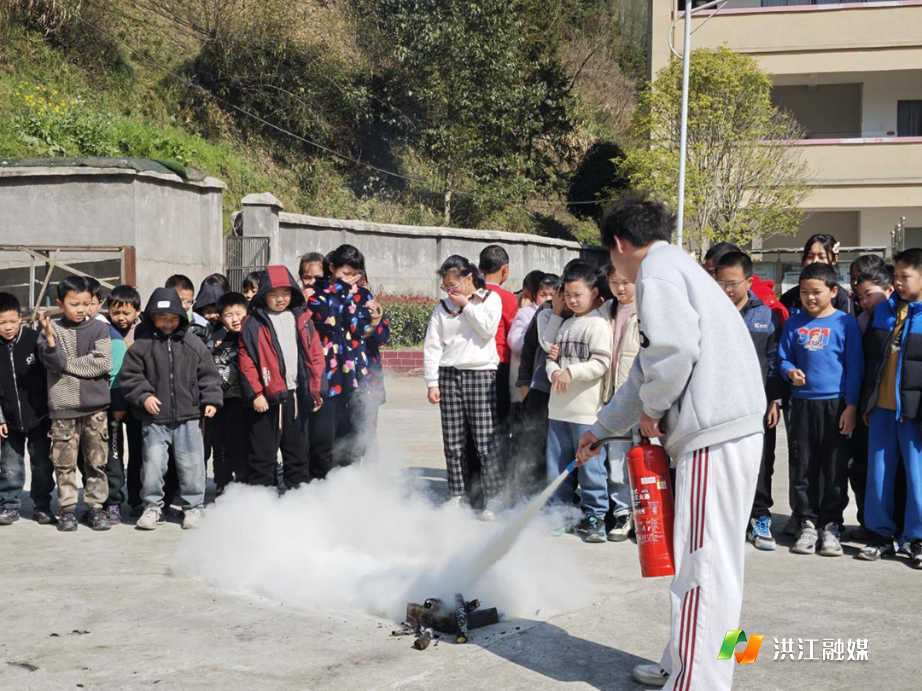 龙船塘瑶族乡中心小学.png 龙船塘瑶族乡中心小学.png