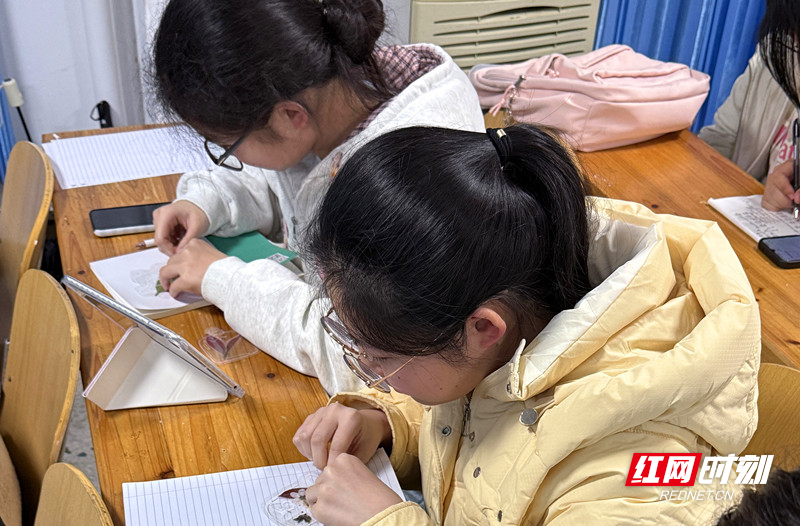 活动图片2.jpg 活动图片2.jpg