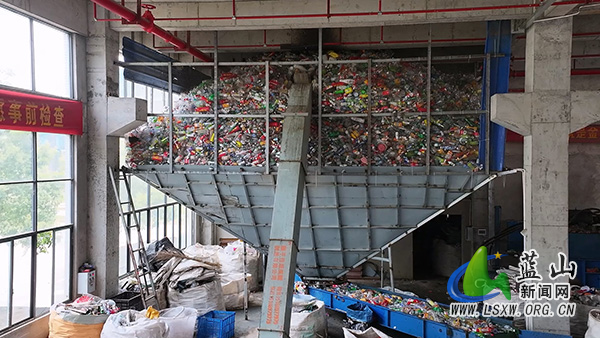 我县共建无废城市 共享绿色未来1.jpg