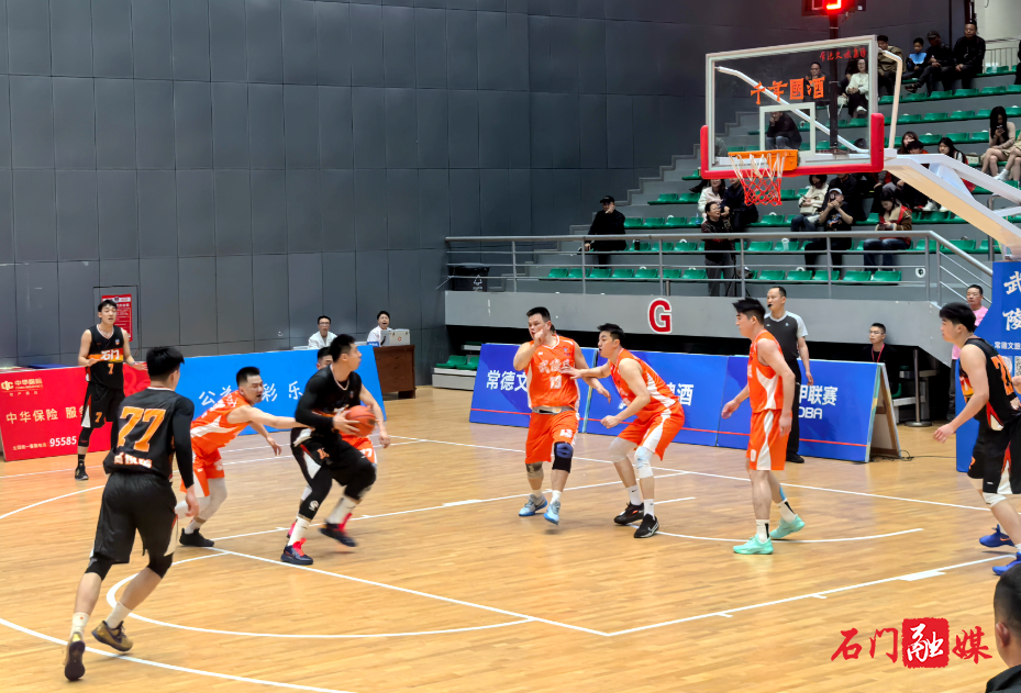 “德甲”石门男篮客场憾负武陵3.jpg “德甲”石门男篮客场憾负武陵3.jpg