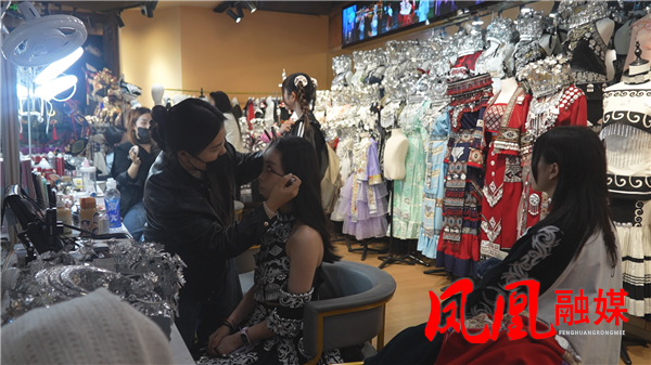 Still0404_00011.png Still0404_00011.png