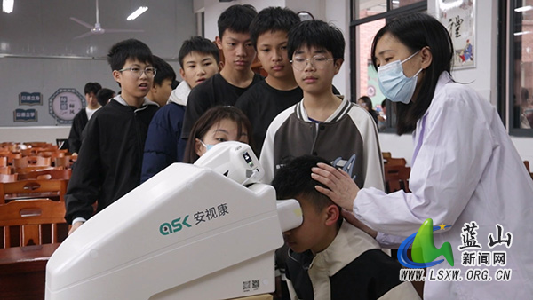 我县“五小”筛查进校园 护航健康助成长.jpg 我县“五小”筛查进校园 护航健康助成长.jpg