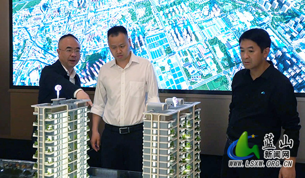 曾艺调研房地产市场工作.jpg 曾艺调研房地产市场工作.jpg