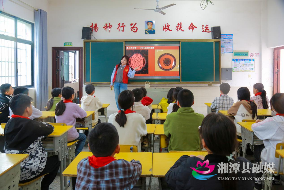 图片 3.png 图片 3.png