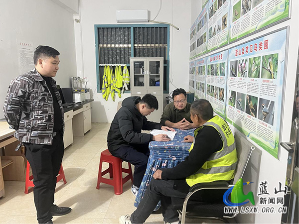 毛俊镇：清风护飞羽 纪律守春途.jpg