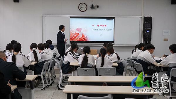 我县思政铸魂润桃李 冲锋精神启新程.jpg