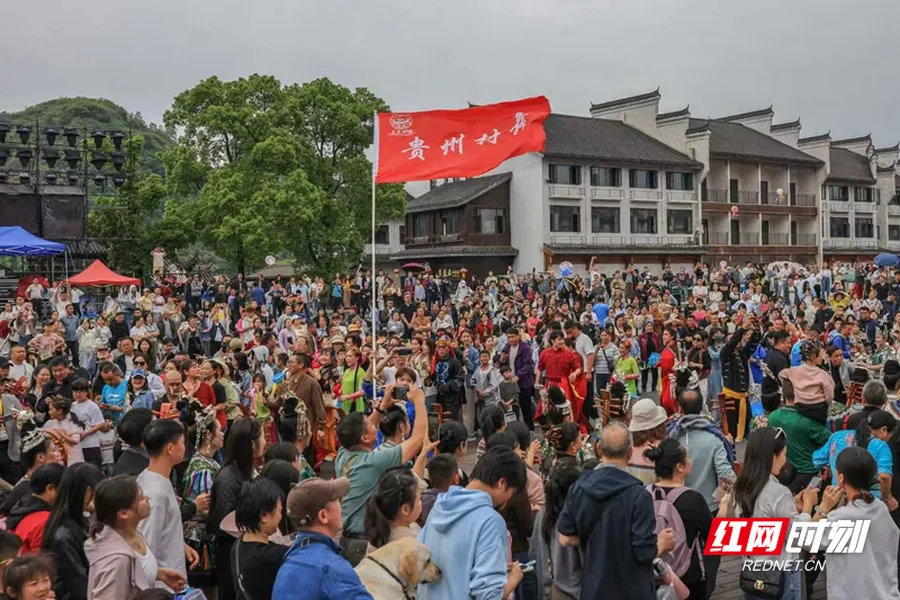 世界那么大 好想去怀化丨从“看景”到“入戏”，洪江古商城沉浸式体验“五一”爆火