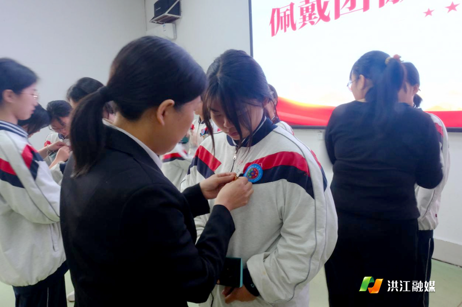 市华韵实验学校1.jpg
