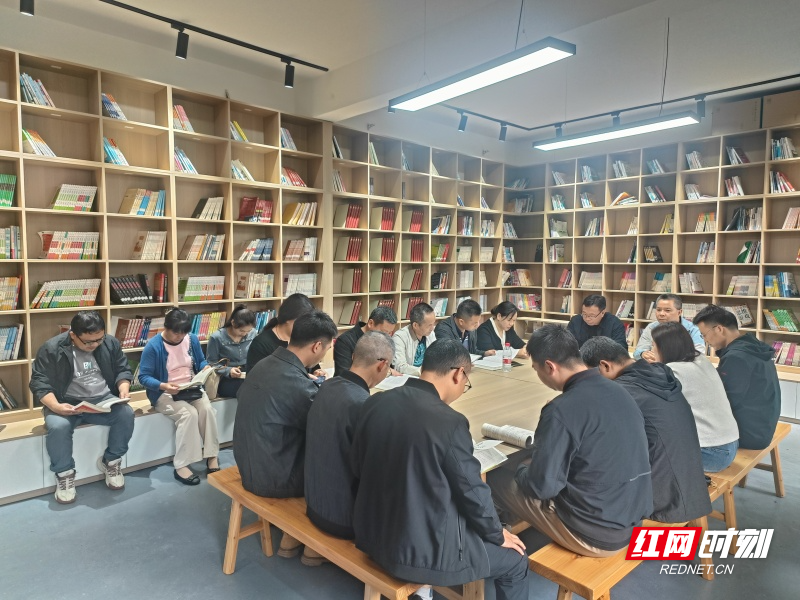 读书分享会现场.jpg