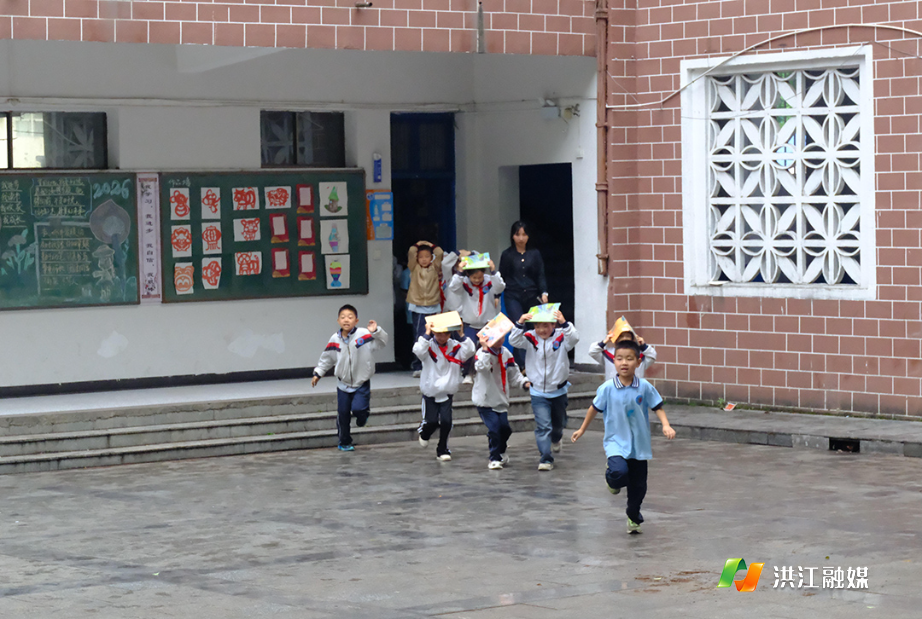 华韵实验学校3.jpg 华韵实验学校3.jpg
