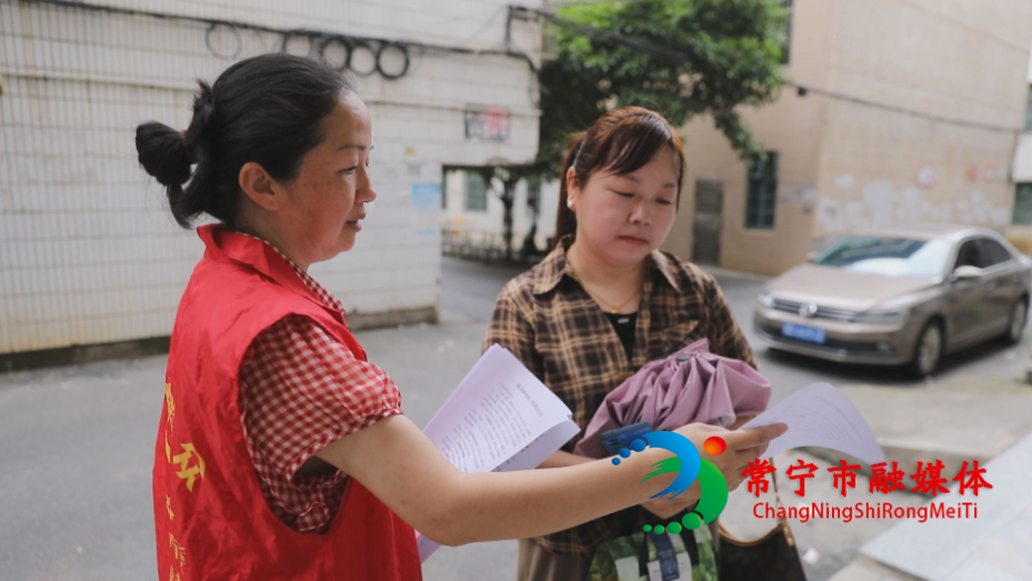 敲门 (1).jpg 敲门 (1).jpg