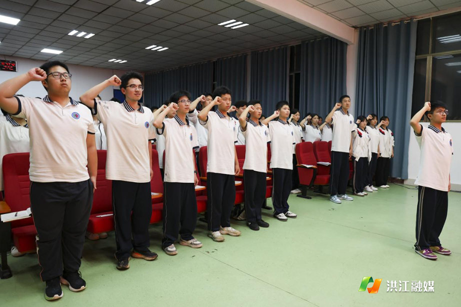 市华清高级中学1.jpg