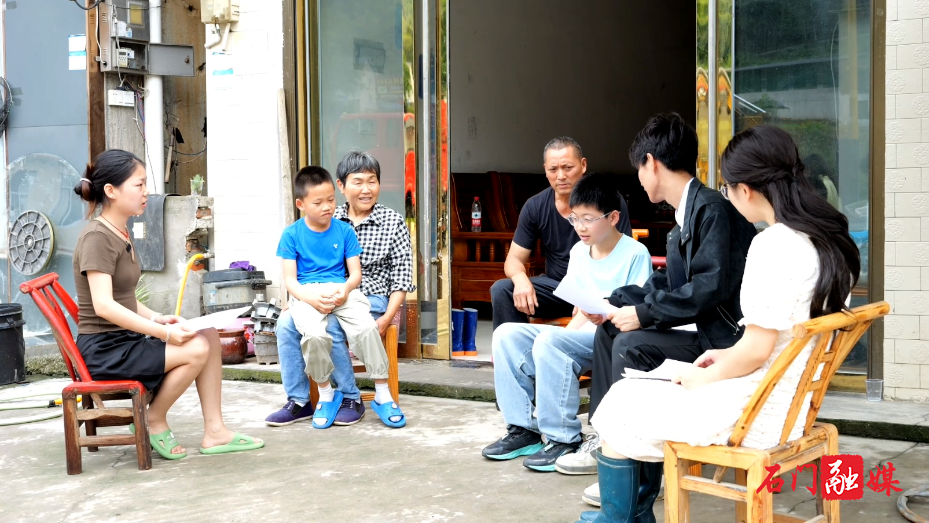 石门:中考季突遇洪灾 教师家访稳住备考心3.png 石门:中考季突遇洪灾 教师家访稳住备考心3.png