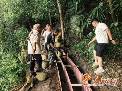 宁远县九疑瑶族乡:筑牢切坡建房防灾屏障2_副本500.jpg 宁远县九疑瑶族乡:筑牢切坡建房防灾屏障2_副本500.jpg
