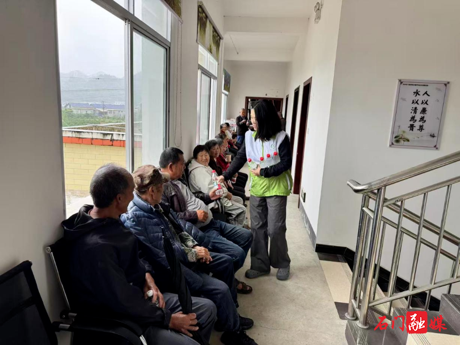 康乐福养老服务中心安置受灾群众.png 康乐福养老服务中心安置受灾群众.png