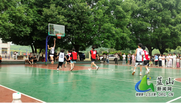 太平学校举办校际篮球友谊赛.jpg