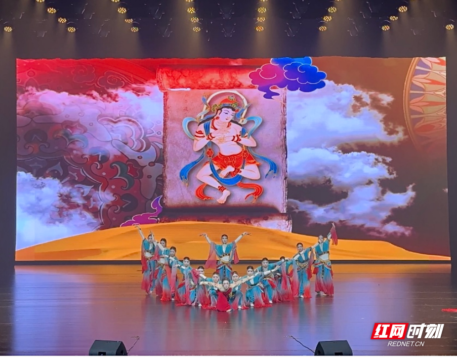 213.衡阳市歌手大赛获奖2.jpg 213.衡阳市歌手大赛获奖2.jpg