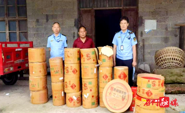 县应急管理局:非法经营危害大 法律红线不可触2.jpg 县应急管理局:非法经营危害大 法律红线不可触2.jpg