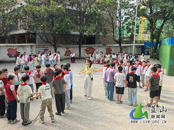 趣玩润心,向阳而生——蓝山县塔峰镇第六完小开展心理健康教育团辅活动.jpg 趣玩润心,向阳而生——蓝山县塔峰镇第六完小开展心理健康教育团辅活动.jpg