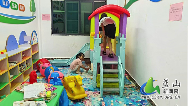 从“办事点”到“幸福家”:蓝山县浆洞瑶族乡上洞村党群服务中心的“蝶变密码”1.jpg 从“办事点”到“幸福家”:蓝山县浆洞瑶族乡上洞村党群服务中心的“蝶变密码”1.jpg