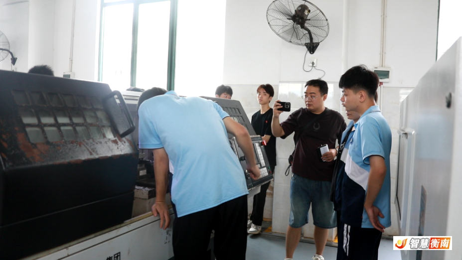 d41495cc0a8a0e7ec598acf3a26cefab.png