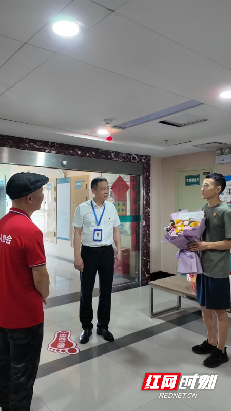 曹加威喜迎二胎- (2).jpg