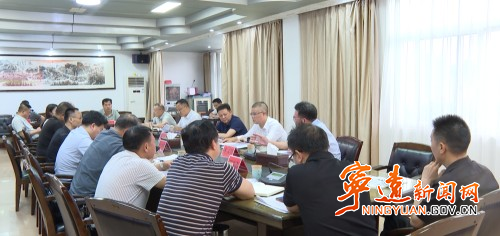 杨康调度重点信访事项工作_副本500.jpg 杨康调度重点信访事项工作_副本500.jpg