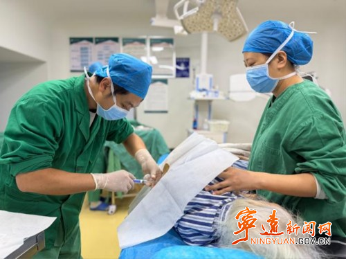 宁远县医共体总医院人民医院院区:麻醉平稳护航 高龄诊疗再突破_副本500.jpg 宁远县医共体总医院人民医院院区:麻醉平稳护航 高龄诊疗再突破_副本500.jpg