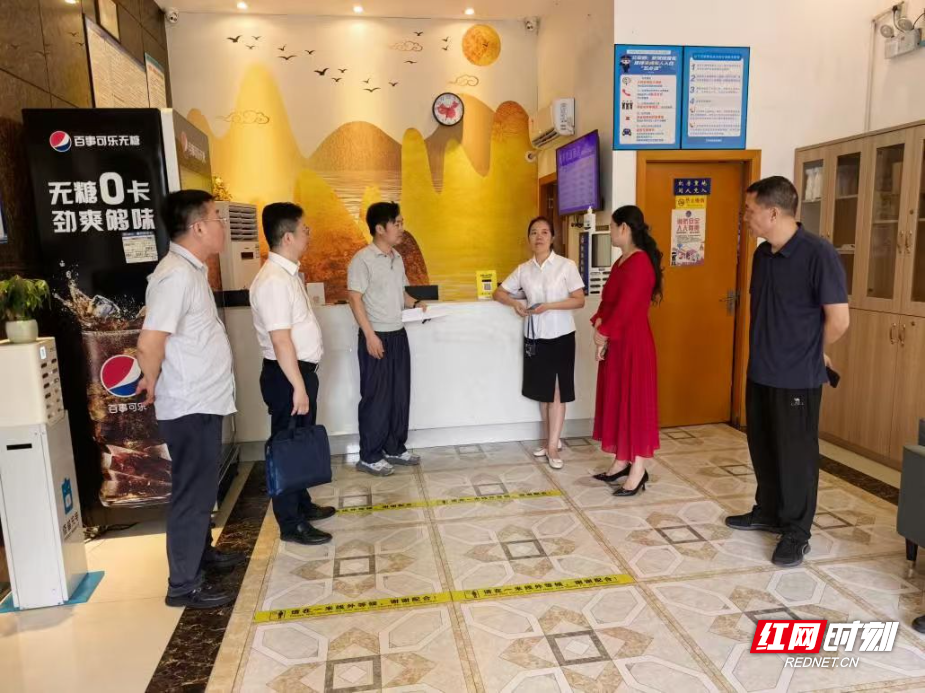 7.15深耕企业服务年 人社助企解难题——雁峰区人社局精准走访纾困赋能发展.jpg 7.15深耕企业服务年 人社助企解难题——雁峰区人社局精准走访纾困赋能发展.jpg