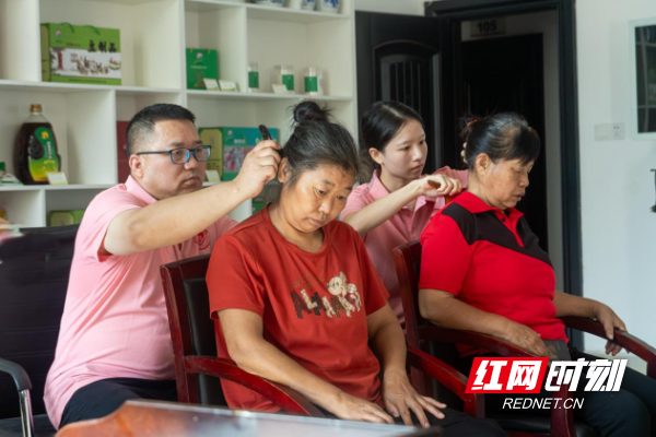 图片2.jpg 图片2.jpg