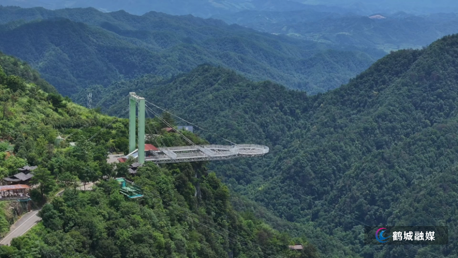 鹤城区黄岩避暑游持续升温 多无玩法解锁清凉夏日(半成品).mp4_20260813_172059.784.jpg 鹤城区黄岩避暑游持续升温 多无玩法解锁清凉夏日(半成品).mp4_20260813_172059.784.jpg