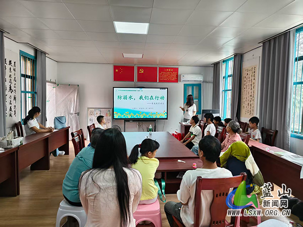 毛俊镇:党群阵地聚合力 “向阳花”行动润童心.jpg 毛俊镇:党群阵地聚合力 “向阳花”行动润童心.jpg