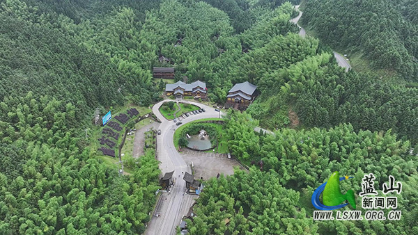 蓝山县惠民赋能避暑游 文旅消费热力全开1.jpg 蓝山县惠民赋能避暑游 文旅消费热力全开1.jpg