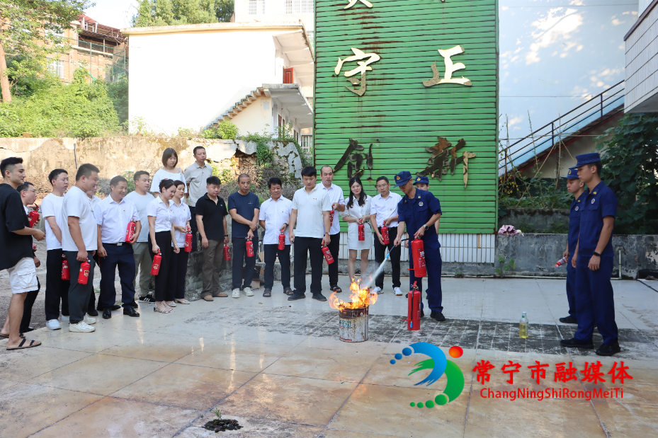 图片8.jpg 图片8.jpg