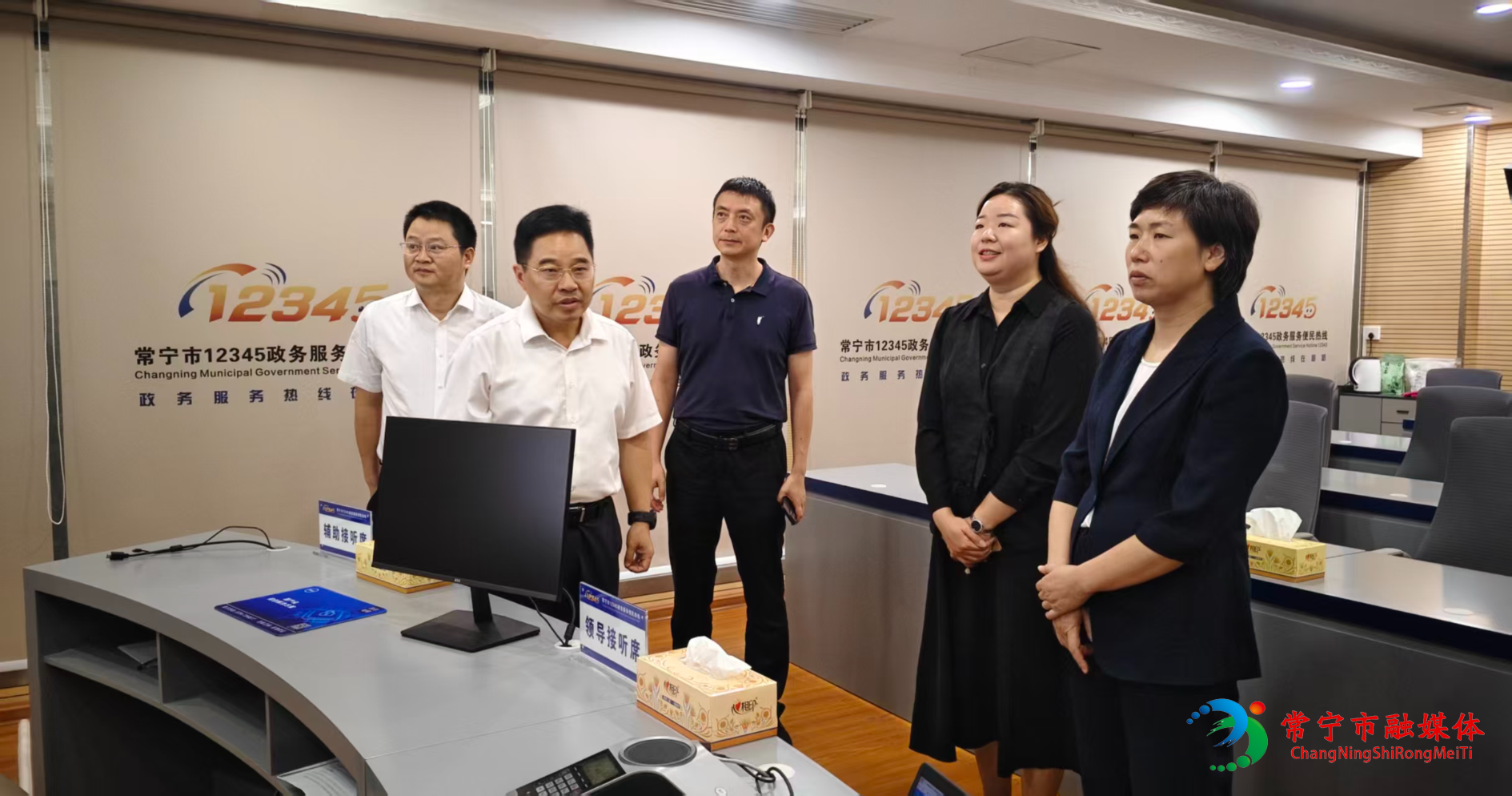 罗卫华调研全市优化营商环境工作 (2).jpg 罗卫华调研全市优化营商环境工作 (2).jpg