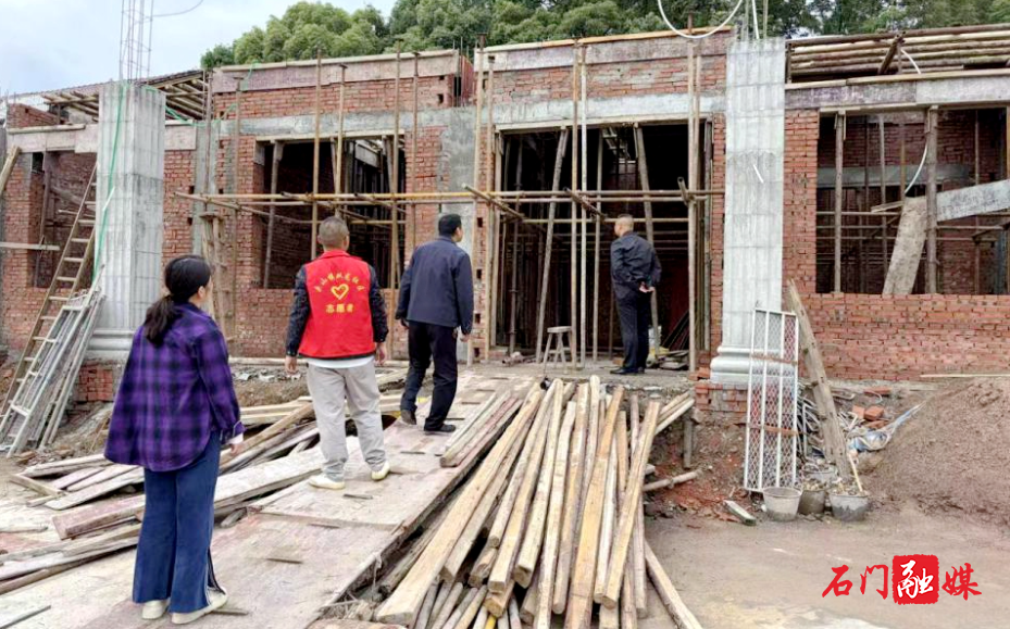 夹山镇:逐户过筛在建房 紧盯隐患抓整改1.jpg 夹山镇:逐户过筛在建房 紧盯隐患抓整改1.jpg
