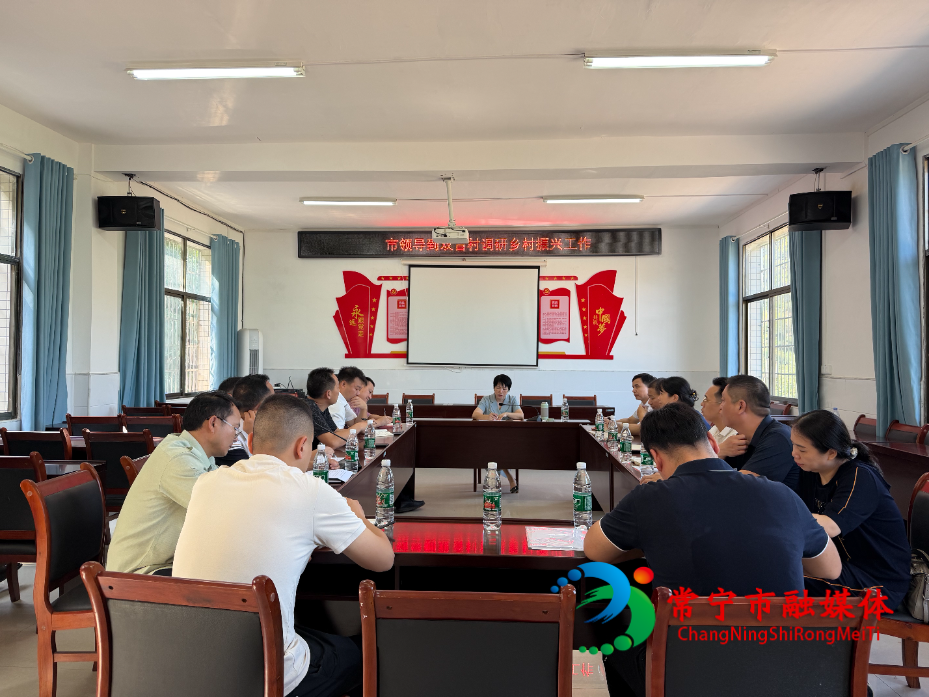 王一花到大堡乡.jpg 王一花到大堡乡.jpg