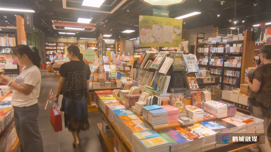 书香赋能商圈升级 西西弗书店怀化首店落户步步高天地(半成品) (1).mp4_20261013_160924.357.jpg 书香赋能商圈升级 西西弗书店怀化首店落户步步高天地(半成品) (1).mp4_20261013_160924.357.jpg