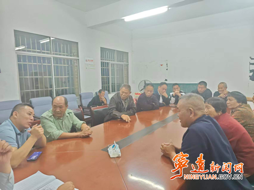 宁远县桐山街道：夜话“舜心谈” 共修“顺心路”_副本500.png