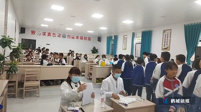 4c347da4b501af2453748a43027db0ce.jpg